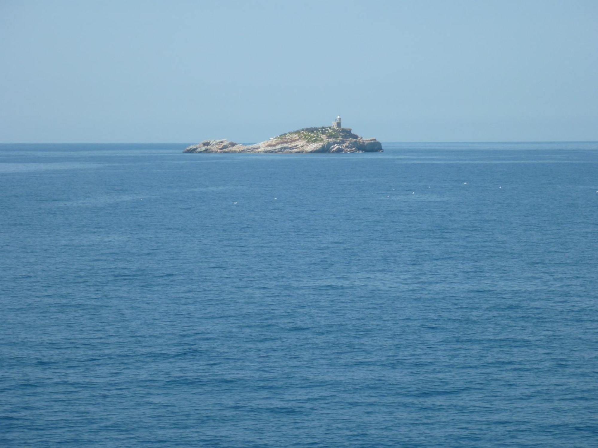Appartamenti Marilise Porto Azzurro Exterior foto