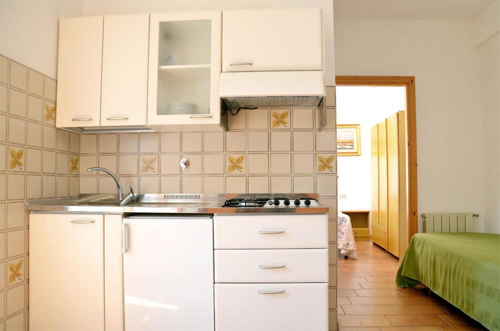 Appartamenti Marilise Porto Azzurro Quarto foto